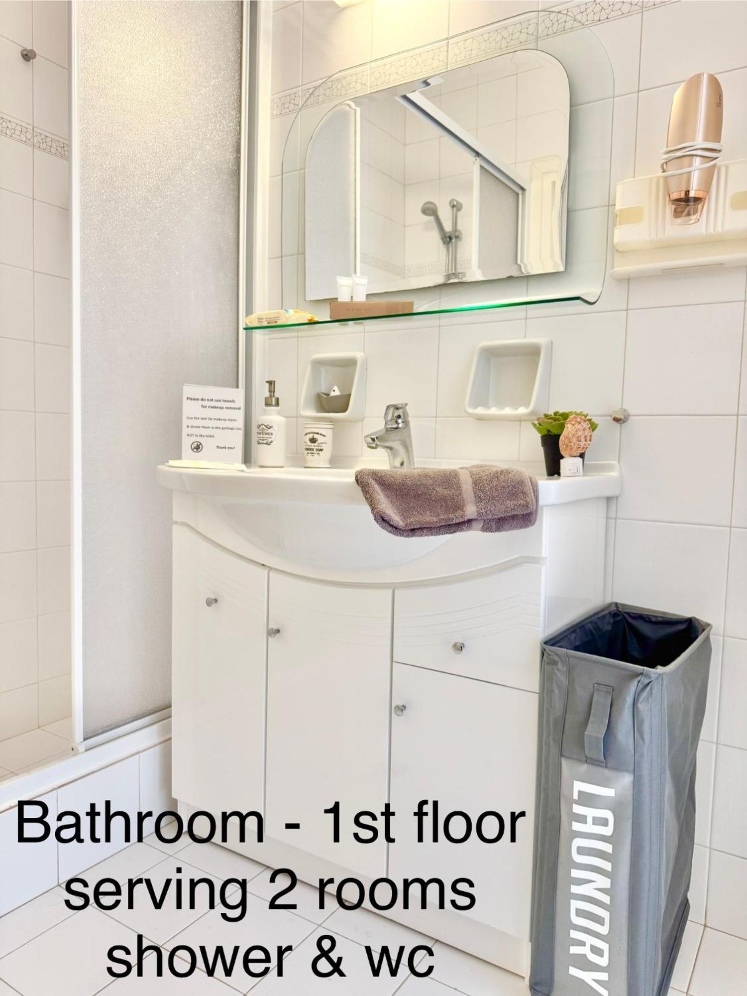 Villasonboard Dock Villa 3 Bed, 3 Bath, Canal, Greek Venice Porto Hydra Plepi Экстерьер фото