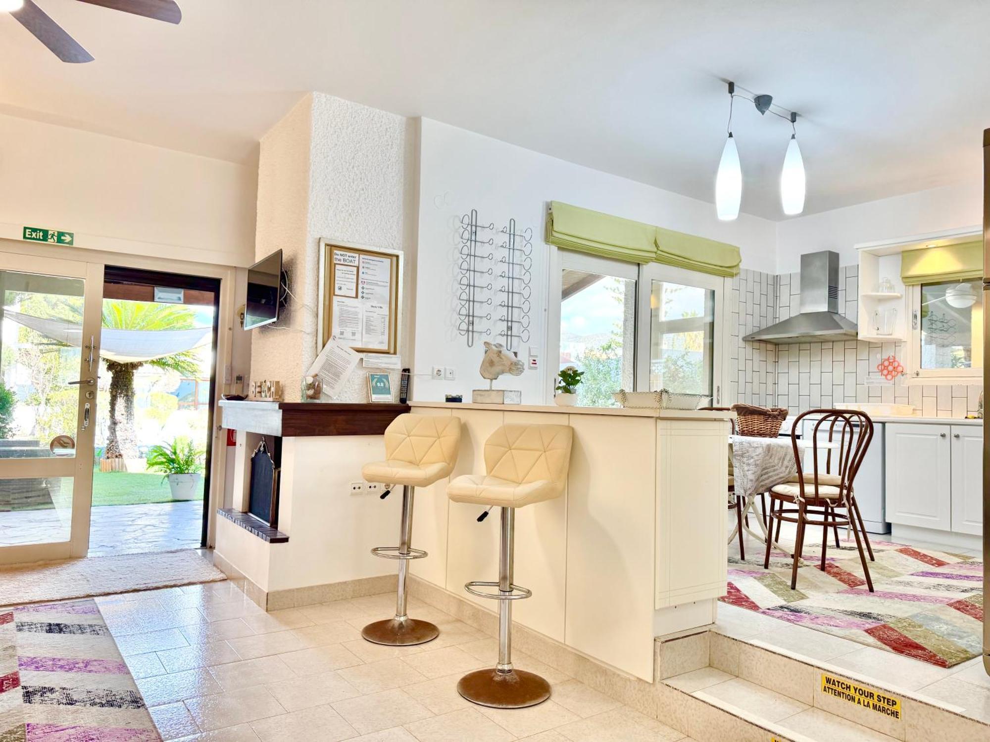 Villasonboard Dock Villa 3 Bed, 3 Bath, Canal, Greek Venice Porto Hydra Plepi Экстерьер фото