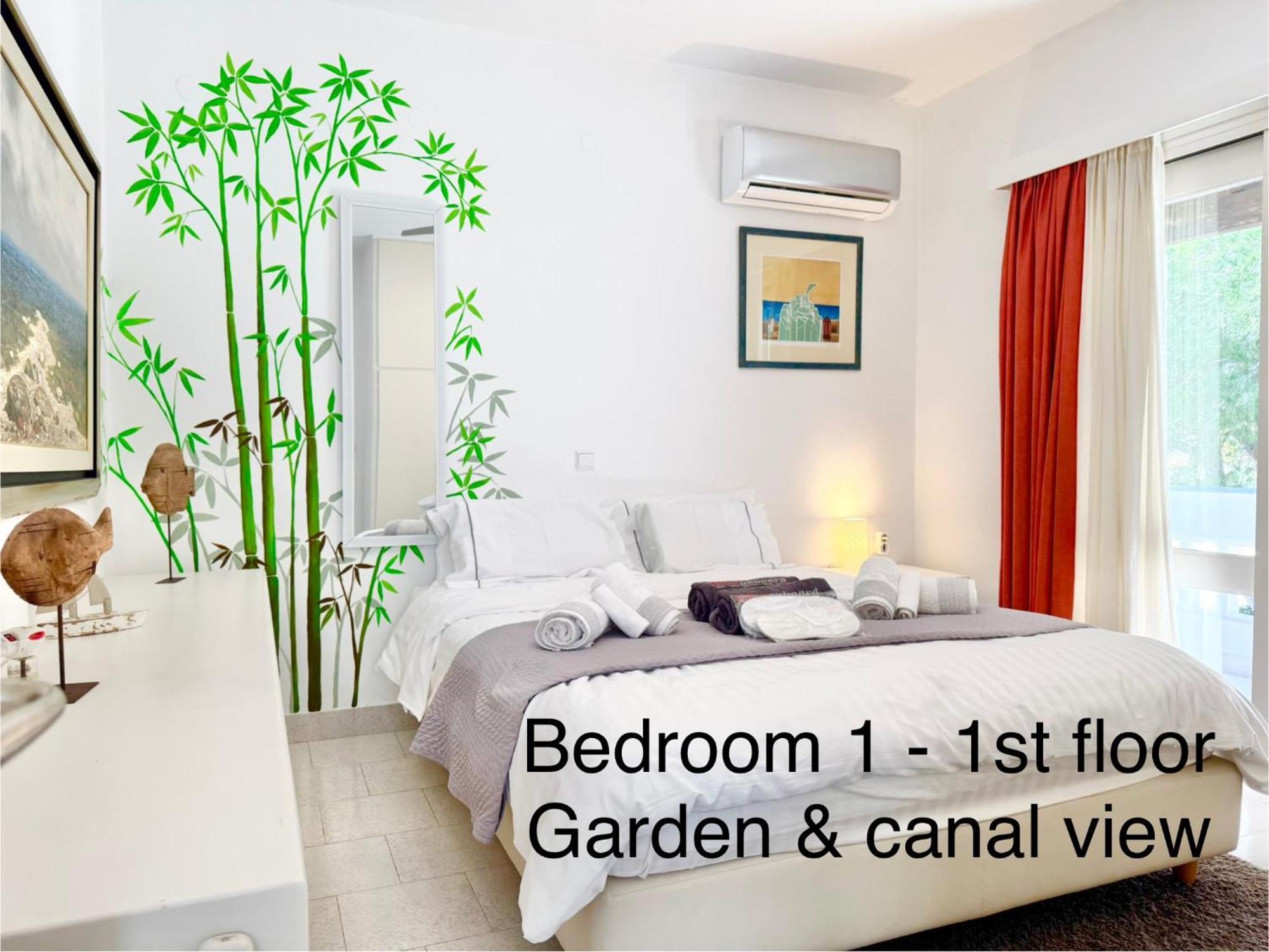 Villasonboard Dock Villa 3 Bed, 3 Bath, Canal, Greek Venice Porto Hydra Plepi Экстерьер фото