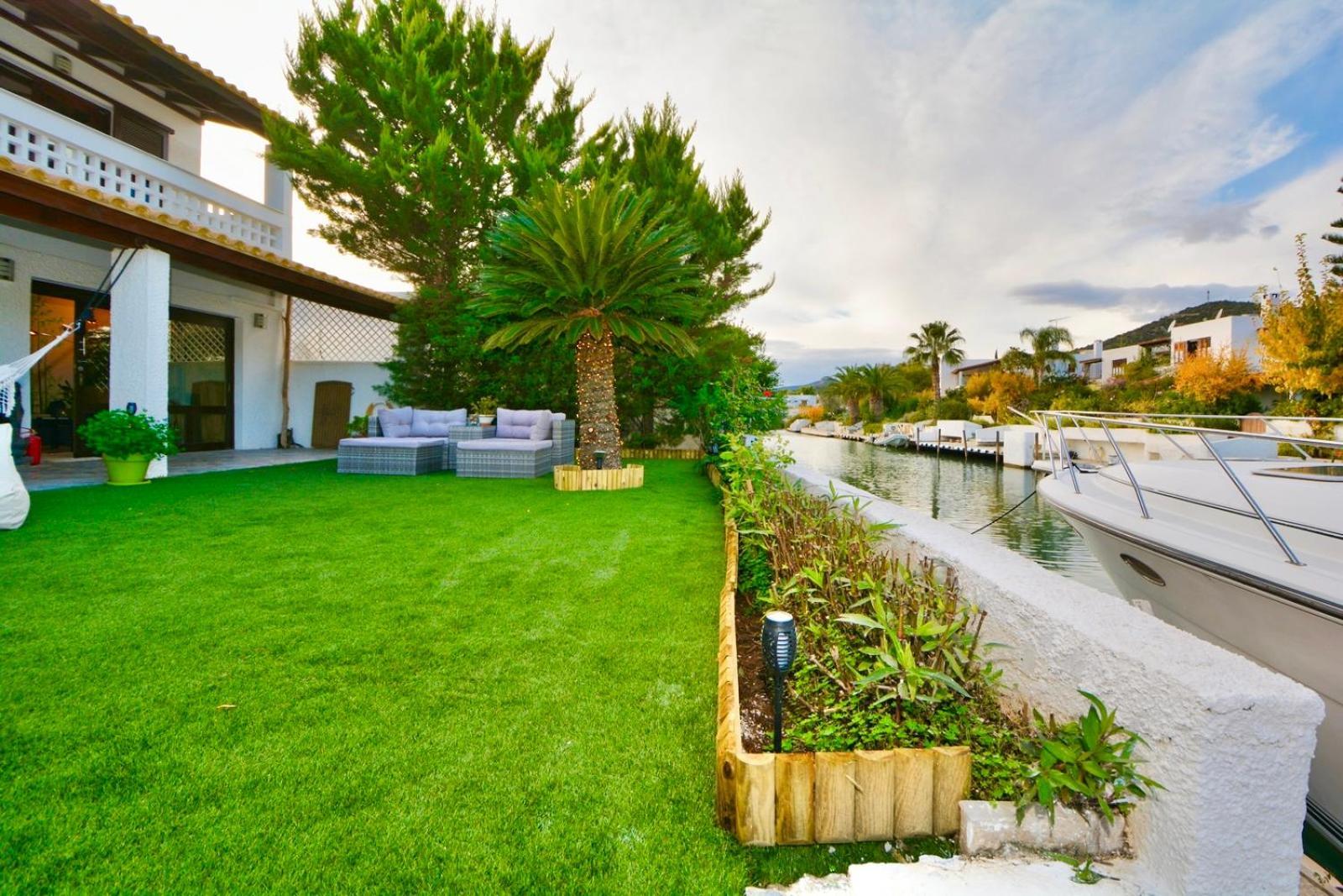Villasonboard Dock Villa 3 Bed, 3 Bath, Canal, Greek Venice Porto Hydra Plepi Экстерьер фото