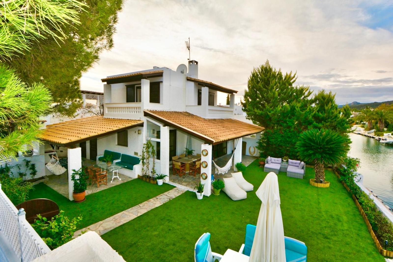 Villasonboard Dock Villa 3 Bed, 3 Bath, Canal, Greek Venice Porto Hydra Plepi Экстерьер фото